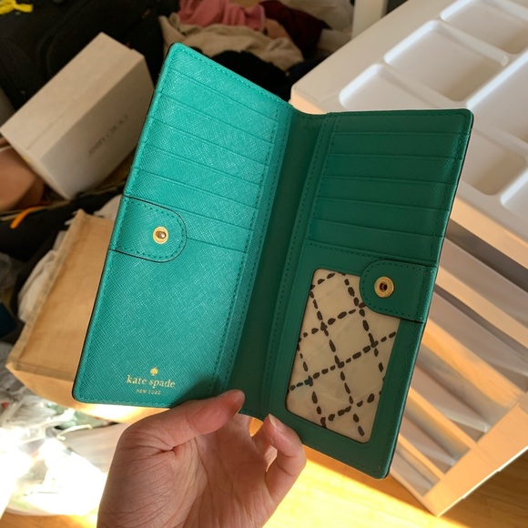 Kate spade turquoise wallet - Picture 2 of 4